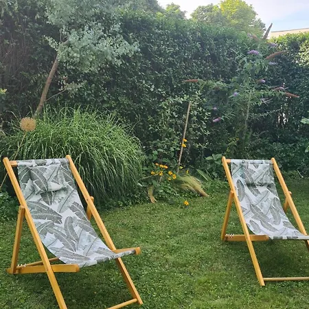 Világos Kert Chill House Sauna Nyaraló *