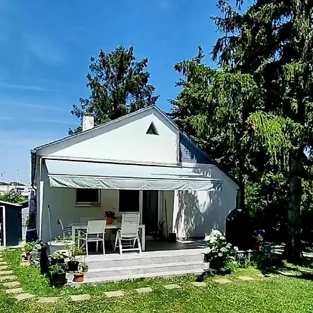 Vilagos Kert Garden -balatonvilagos Balatonvilágos