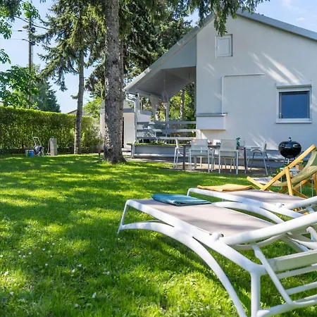 Vilagos Kert Chill House Sauna Balatonvilágos